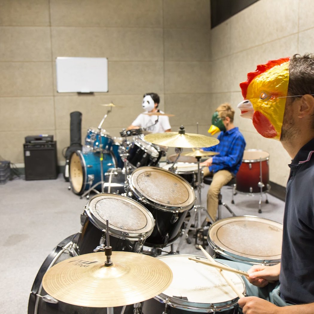 Les Sheriff at Atabal 2